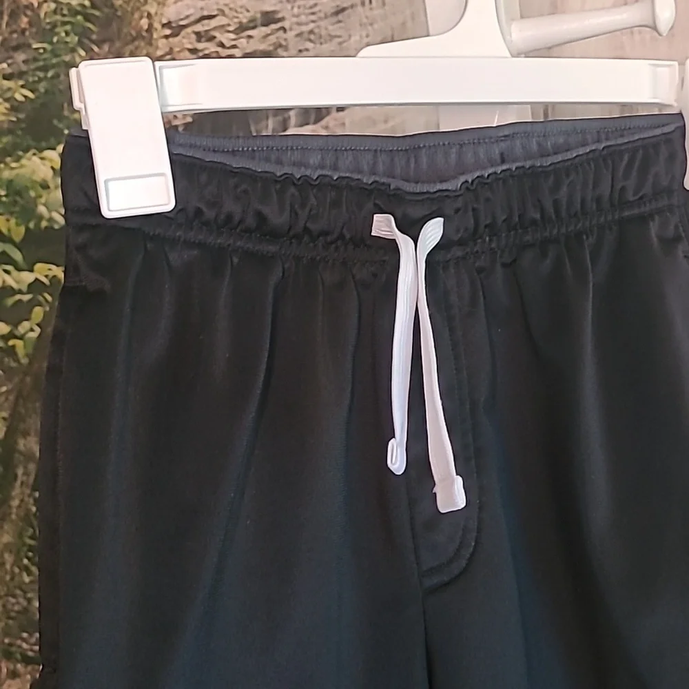 Athletic Works Boys XL 14-16 athletic sweatpants black gray white stripes